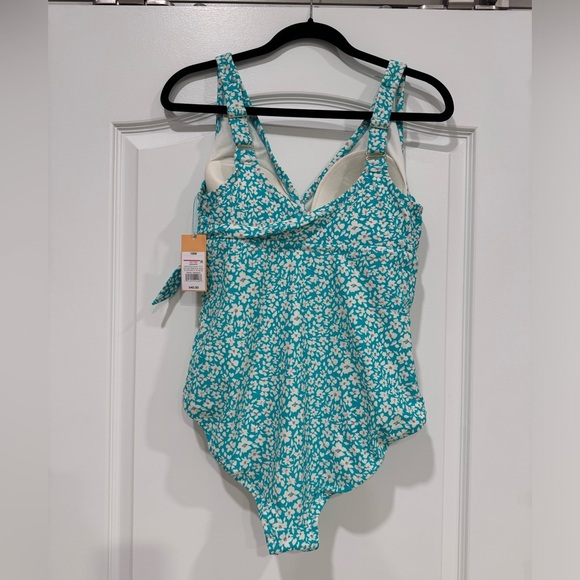 Kona Sol One Piece Green Floral Bathing Suit NWT Size 18W - Picture 2 of 2